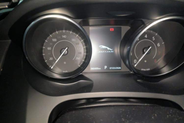 Used Jaguar E-PACE 2018 P200 S China V-standard Odometer Close Up