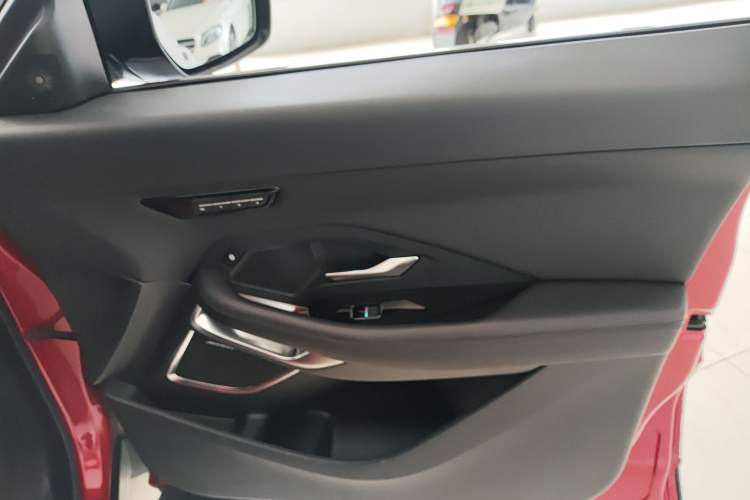 Used Jaguar E-PACE 2018 P250 SE China V-standard Right Front Door Interior