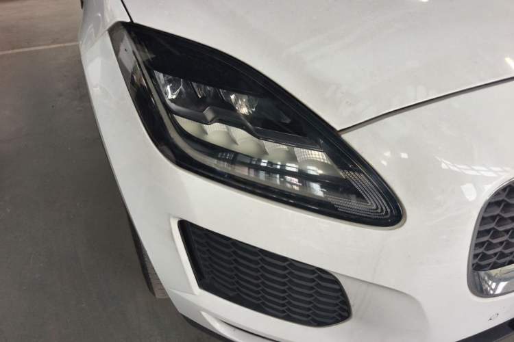 Used Jaguar E-PACE 2018 P250 S China V-standard Right Front Headlight