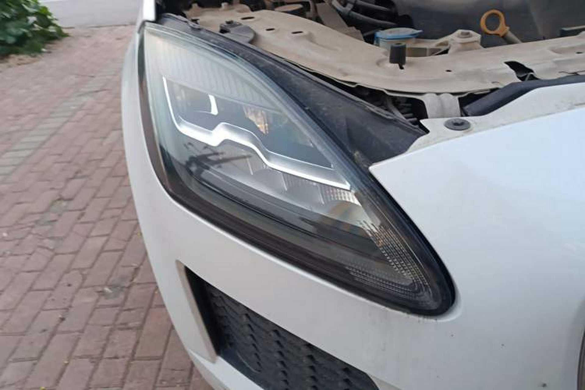Used Jaguar E-PACE 2018 P200 China V Standard Right Front Headlight