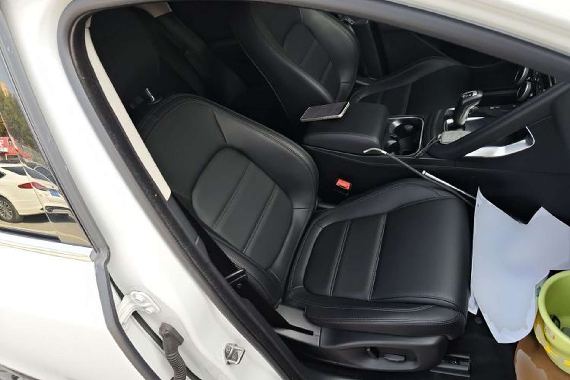 Used Jaguar E-PACE 2018 P200 S China VI Right Front Seat