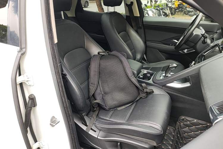 Used Jaguar E-PACE 2018 P200 S China V-standard Right Front Seat