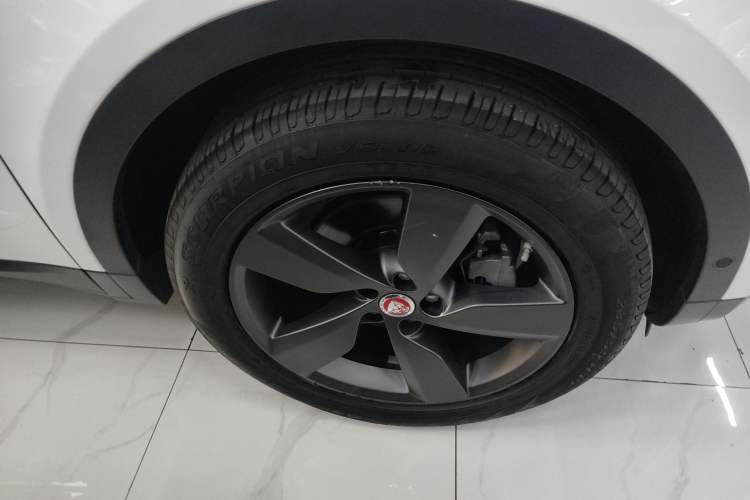 Used Jaguar E-PACE 2018 P200 S China VI Right Front Wheel Hub