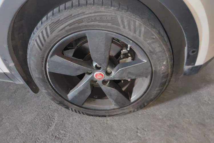 Used Jaguar E-PACE 2018 P200 S China VI Right Front Wheel Hub
