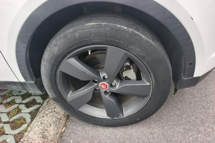 Used Jaguar E-PACE 2018 P200 S China VI Right Front Wheel Hub