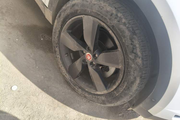Used Jaguar E-PACE 2018 P200 S China VI Right Front Wheel Hub
