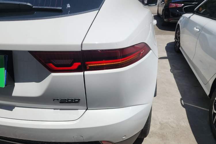 Used Jaguar E-PACE 2018 P200 S China VI Right Rear Taillight