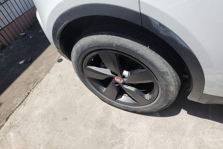 Used Jaguar E-PACE 2018 P200 S China VI Right Rear Wheel Hub