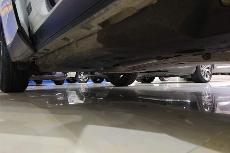 Used Jaguar E-PACE 2018 P200 S China VI Right Side Sill