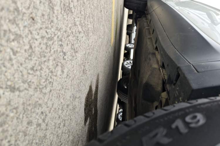 Used Jaguar E-PACE 2018 P200 S China VI Right Side Sill