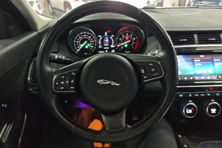Used Jaguar E-PACE 2018 P250 S China V-standard Steering Wheel