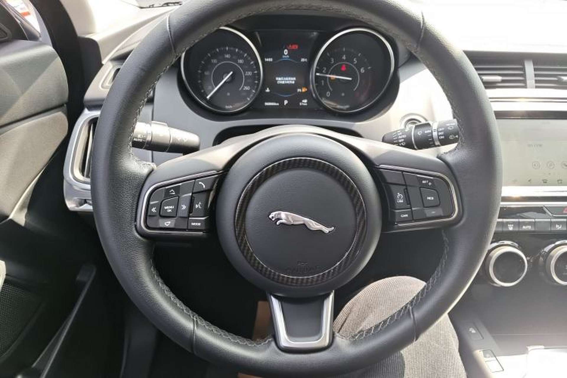 Used Jaguar E-PACE 2018 P200 S China VI Steering Wheel