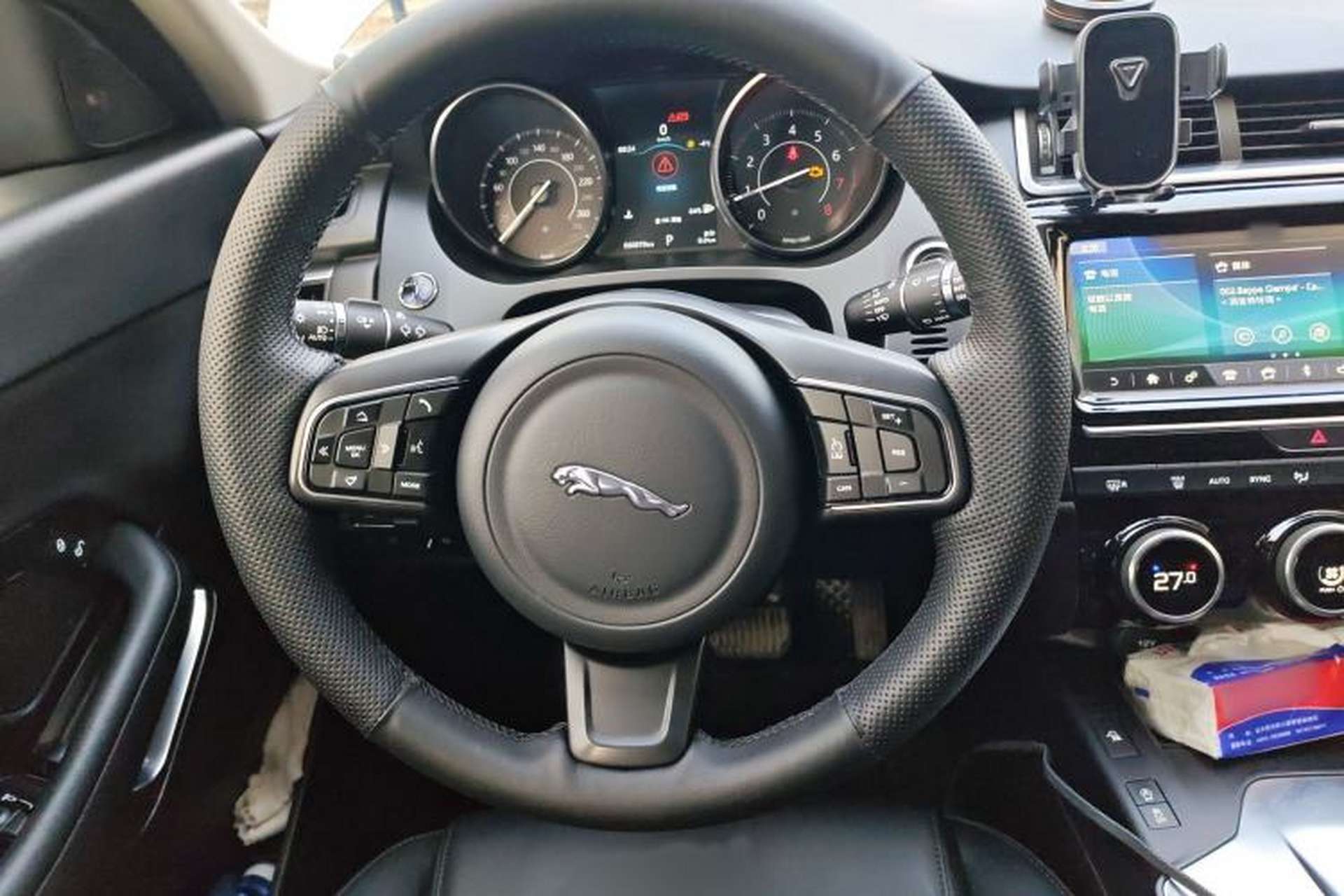 Used Jaguar E-PACE 2018 P200 China V Standard Steering Wheel