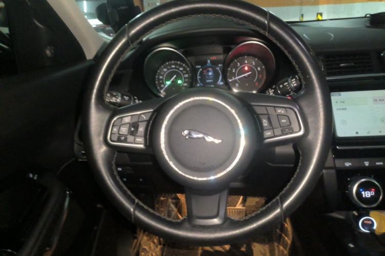 Used Jaguar E-PACE 2018 P200 S China V-standard Steering Wheel