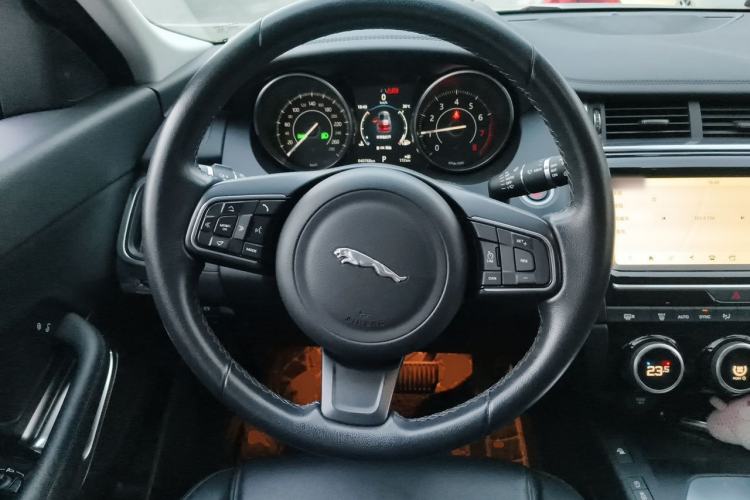 Used Jaguar E-PACE 2018 P200 S China VI Steering Wheel