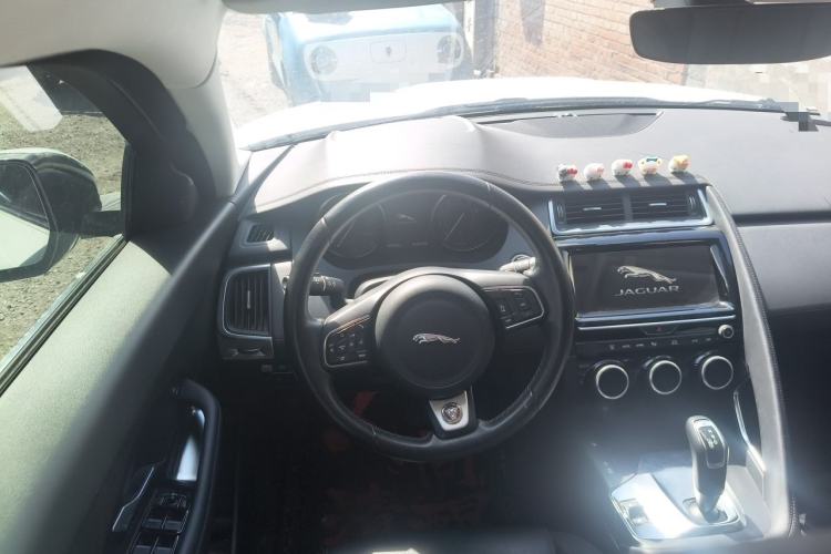 Used Jaguar E-PACE 2018 P200 S China VI Steering Wheel
