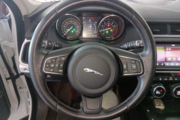 Used Jaguar E-PACE 2018 P200 S China VI Steering Wheel