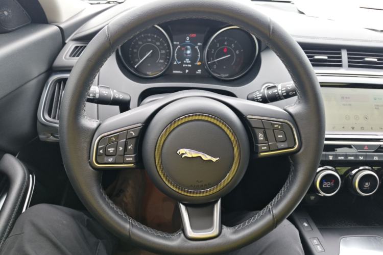 Used Jaguar E-PACE 2018 P200 S China VI Steering Wheel