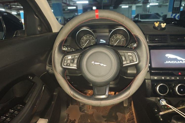 Used Jaguar E-PACE 2018 P200 S China VI Steering Wheel