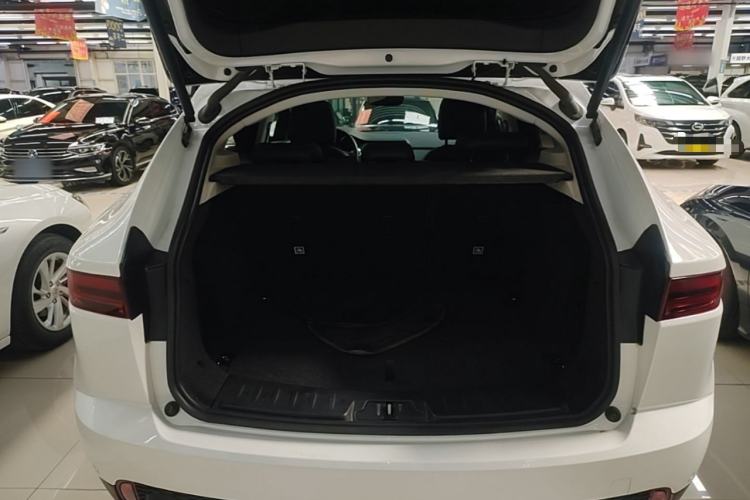 Used Jaguar E-PACE 2018 P200 S China VI Trunk