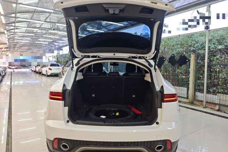 Used Jaguar E-PACE 2018 P250 S China VI Trunk
