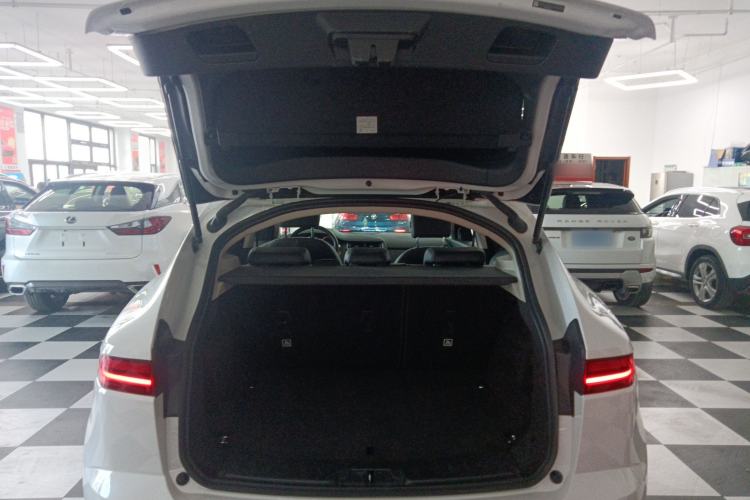 Used Jaguar E-PACE 2018 P200 S China VI Trunk