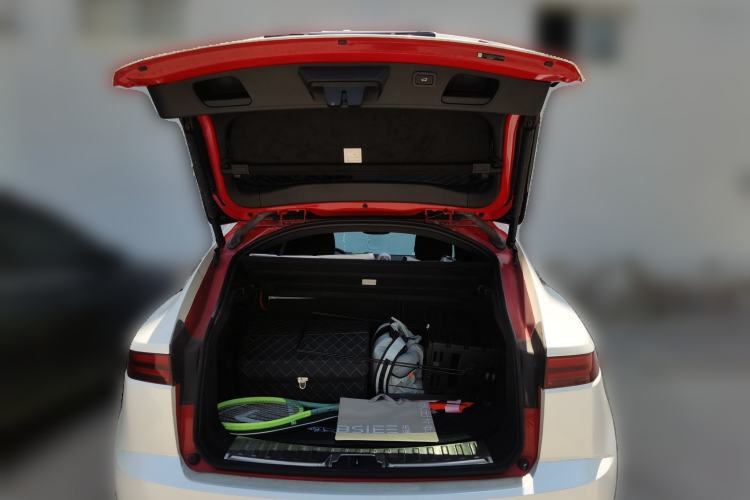 Used Jaguar E-PACE 2018 P200 First Edition Limited Edition China V Standard Trunk