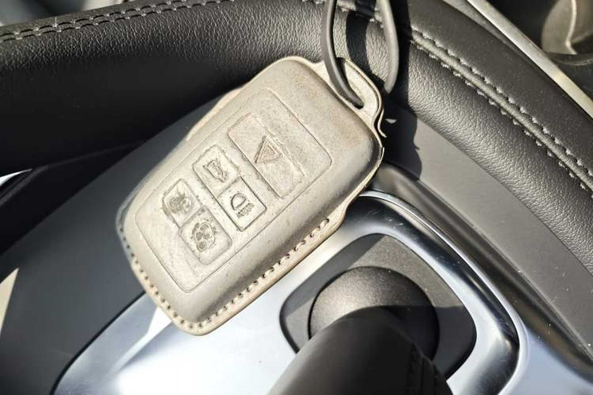 Used Jaguar E-PACE 2018 P200 S China VI Vehicle Key