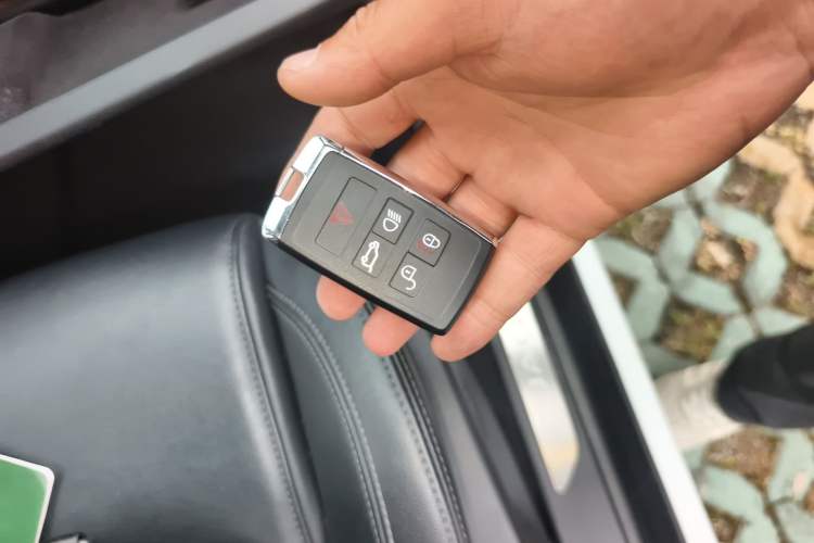 Used Jaguar E-PACE 2018 P200 S China VI Vehicle Key