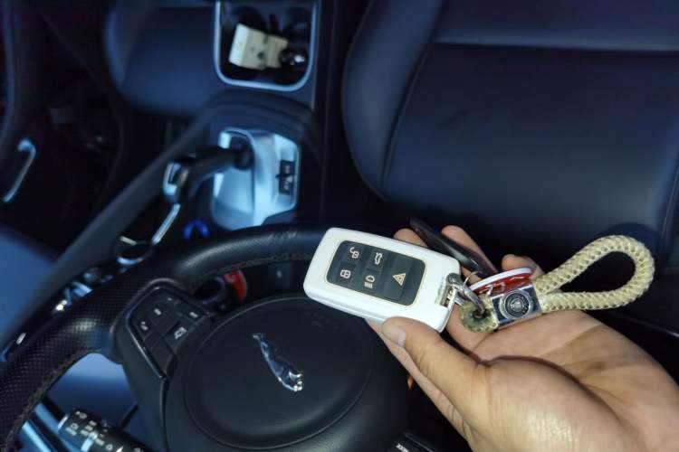 Used Jaguar E-PACE 2018 P200 China V Standard Vehicle Key