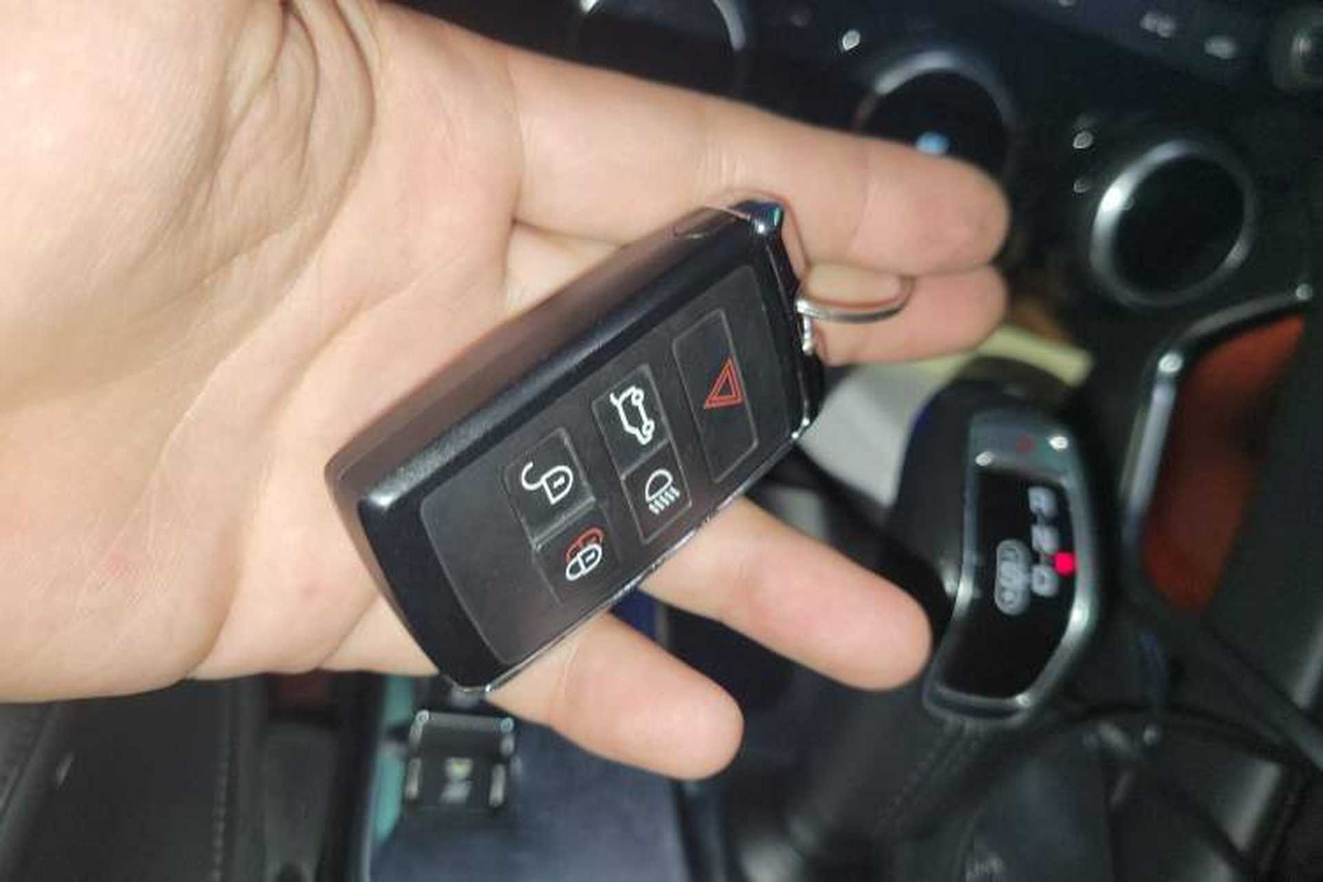 Used Jaguar E-PACE 2018 P200 China VI Vehicle Key
