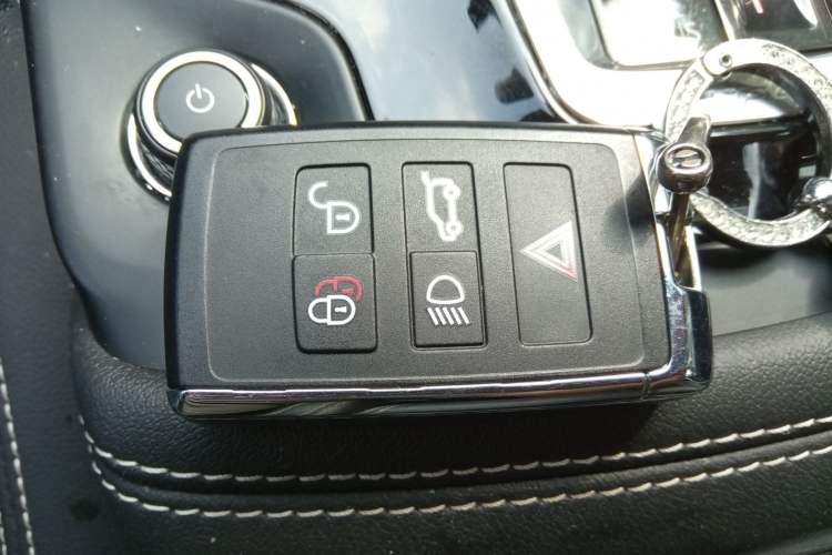Used Jaguar E-PACE 2024 All-New R-DYNAMIC S Sport Edition Vehicle Key