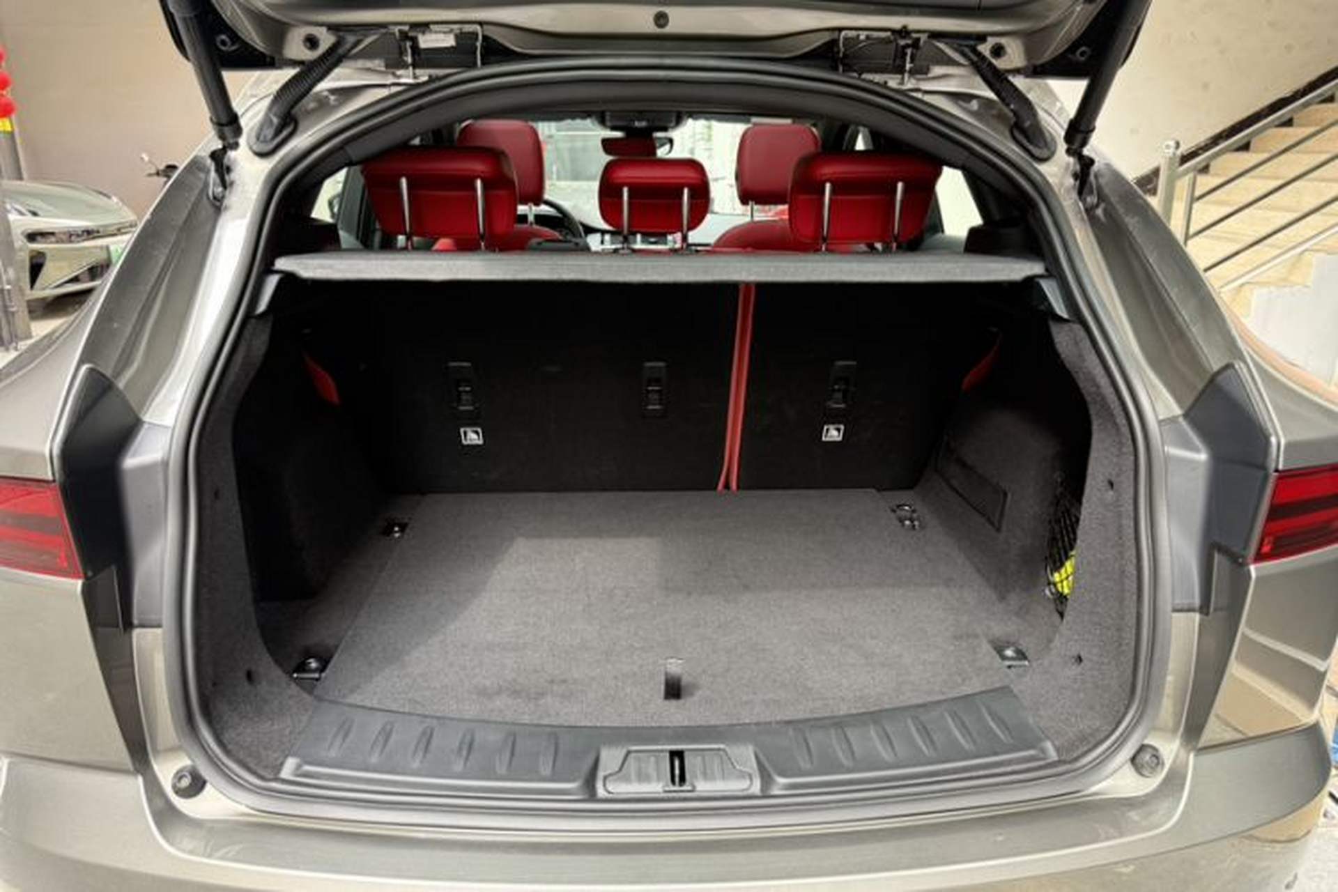 Used Jaguar E-PACE 2024 All-New R-DYNAMIC S Sport Edition Trunk
