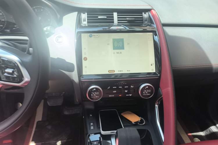 Used Jaguar E-PACE 2024 All-New R-DYNAMIC S Sport Edition Audio And AC Panel