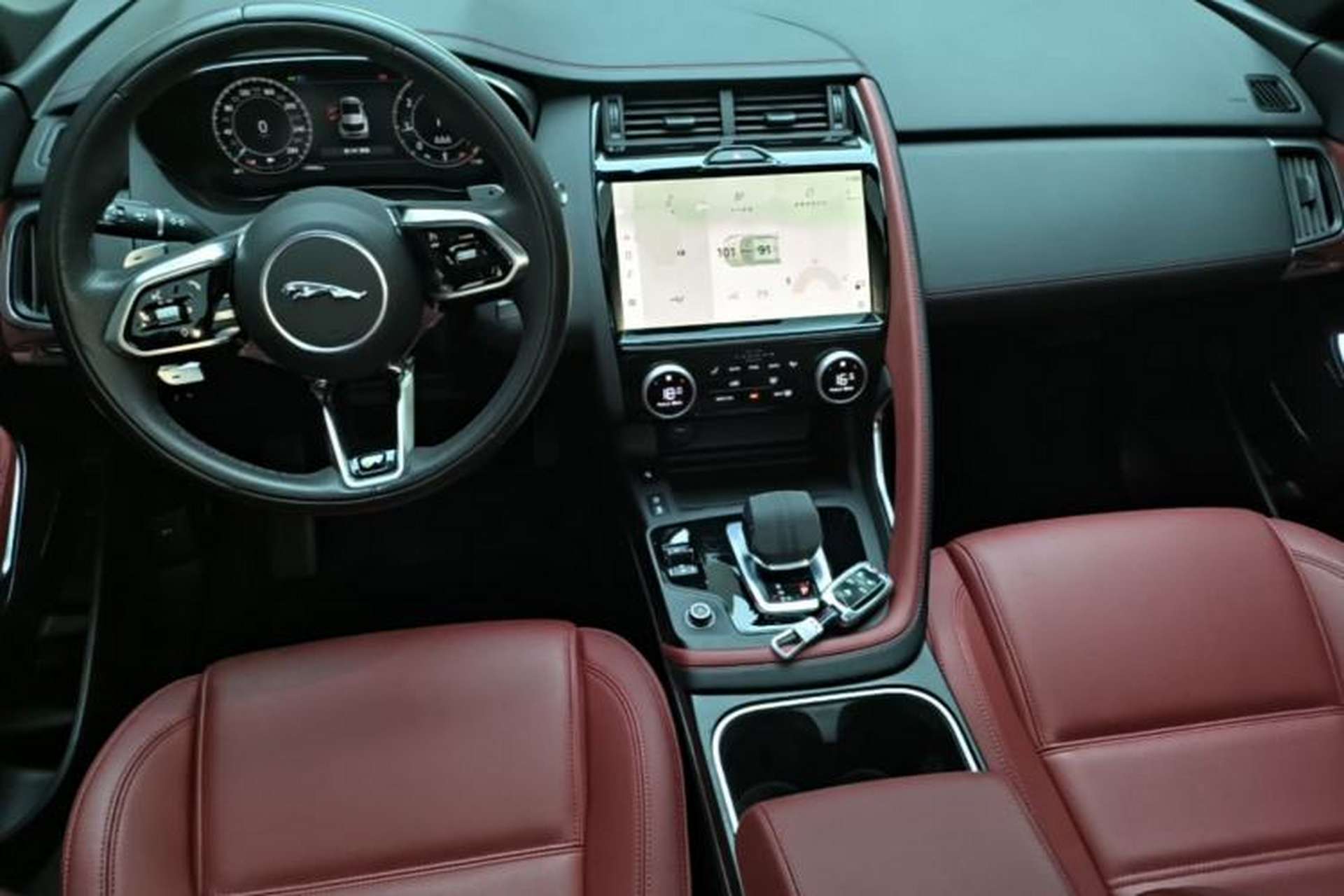 Used Jaguar E-PACE 2024 All-New R-DYNAMIC S Sport Edition Center Console