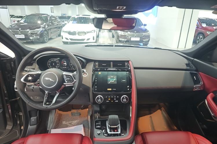 Used Jaguar E-PACE 2024 All-New R-DYNAMIC S Sport Edition Center Console