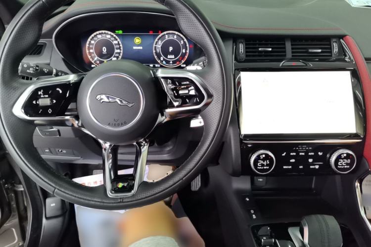 Used Jaguar E-PACE 2024 All-New R-DYNAMIC S Sport Edition Center Console