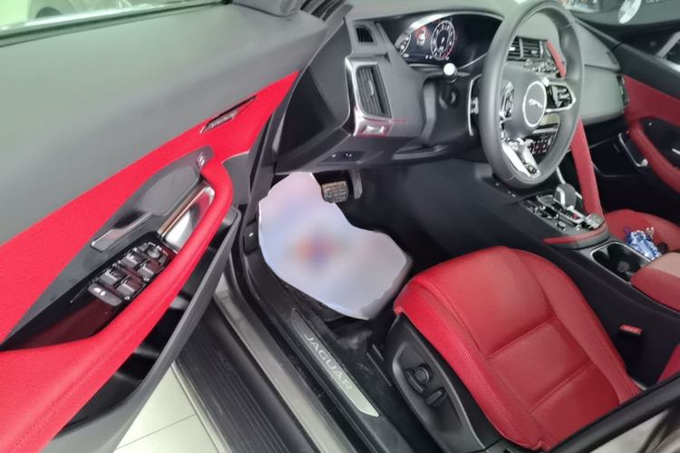 Used Jaguar E-PACE 2024 All-New R-DYNAMIC S Sport Edition Driver Seat