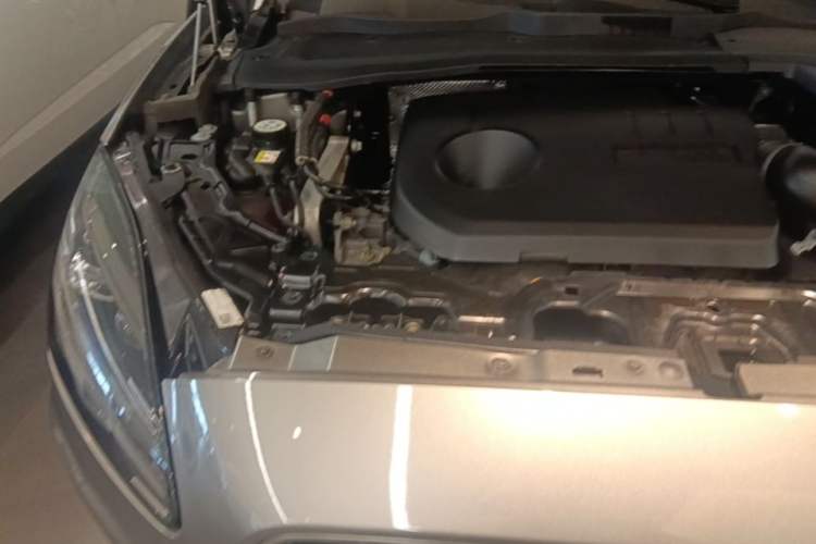 Used Jaguar E-PACE 2024 All-New R-DYNAMIC S Sport Edition Engine Bay Right