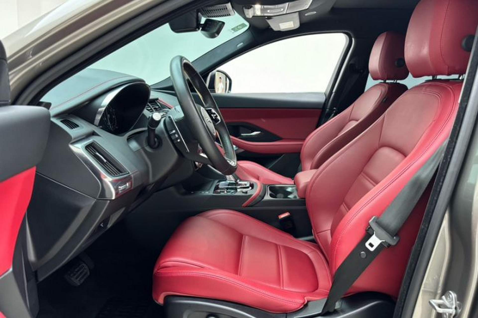 Used Jaguar E-PACE 2024 All-New R-DYNAMIC S Sport Edition Interior 1