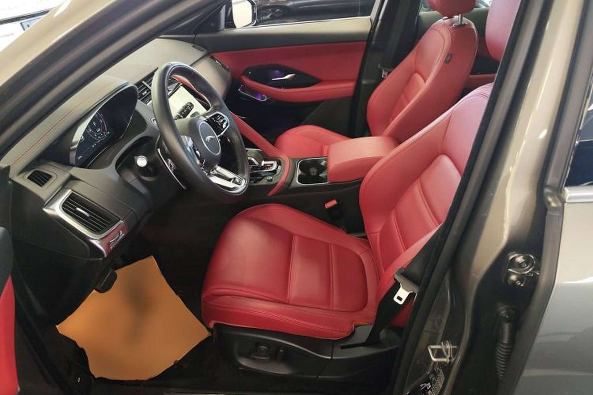 Used Jaguar E-PACE 2024 All-New R-DYNAMIC S Sport Edition Left Front Seat