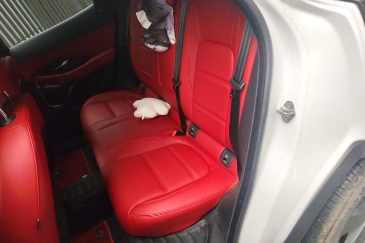 Used Jaguar E-PACE 2024 All-New R-DYNAMIC S Sport Edition Left Rear Seat