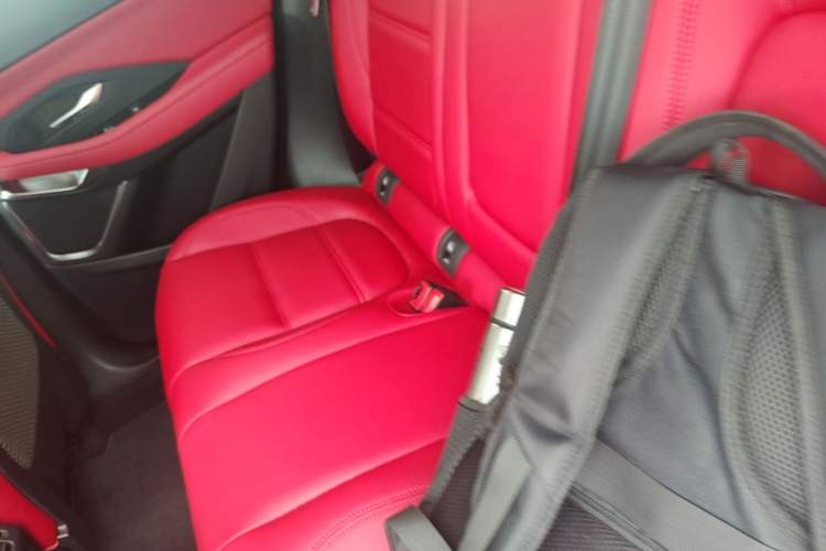 Used Jaguar E-PACE 2024 All-New R-DYNAMIC S Sport Edition Left Rear Seat