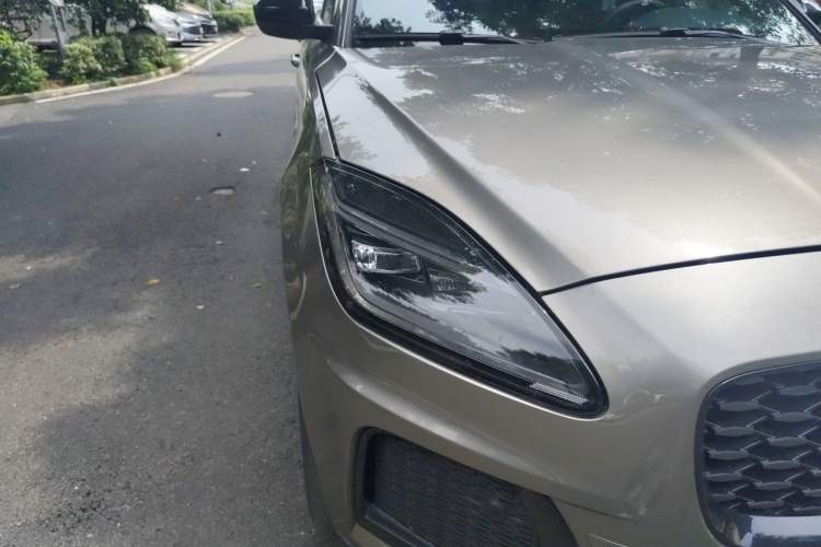 Used Jaguar E-PACE 2024 All-New R-DYNAMIC S Sport Edition Right Front Headlight