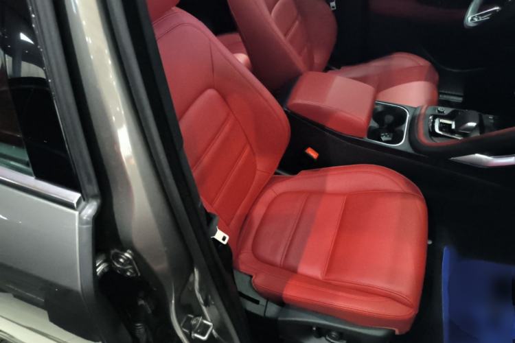 Used Jaguar E-PACE 2024 All-New R-DYNAMIC S Sport Edition Right Front Seat