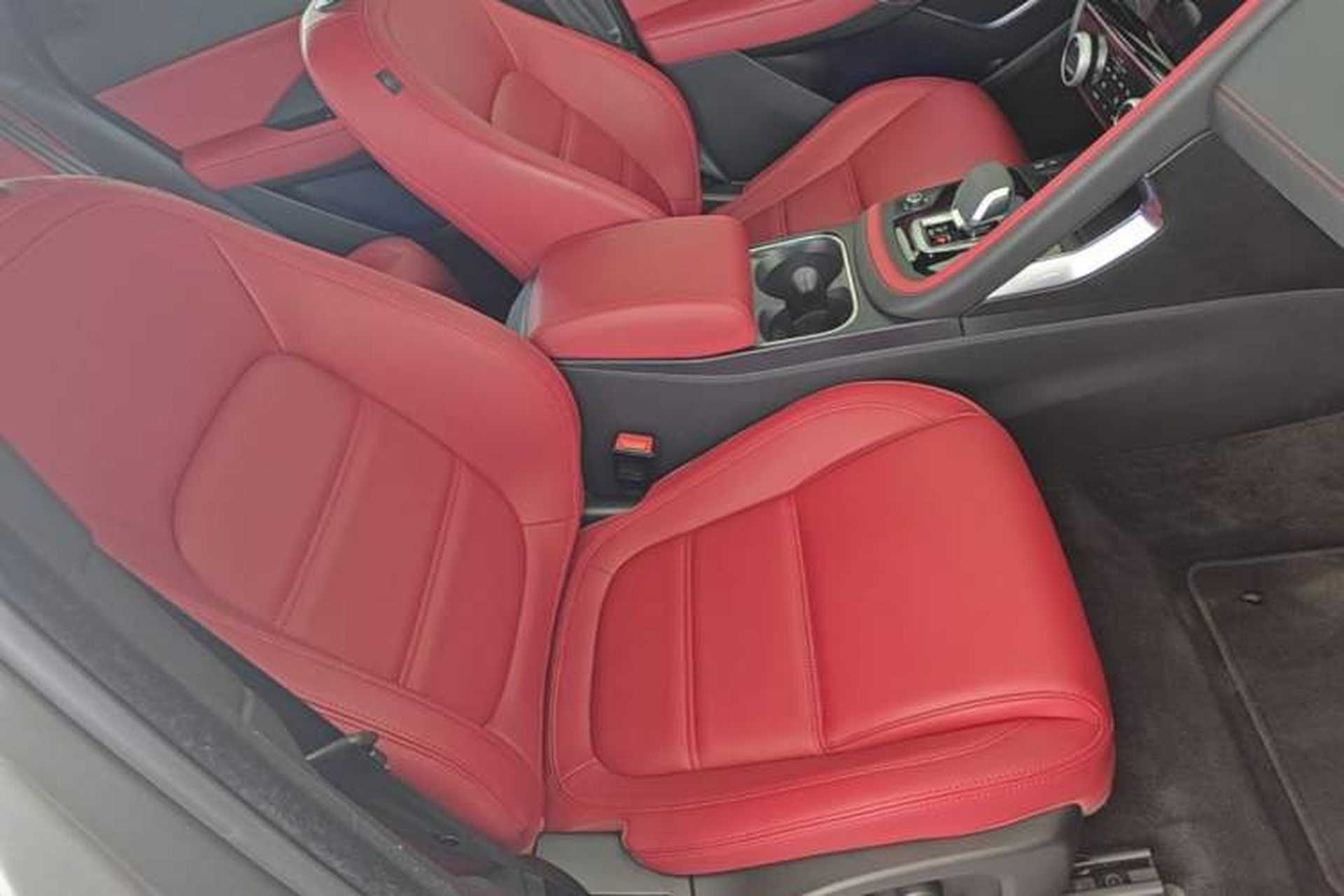 Used Jaguar E-PACE 2024 All-New R-DYNAMIC S Sport Edition Right Front Seat