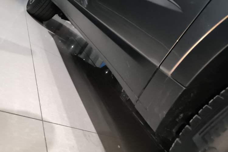 Used Jaguar E-PACE 2024 All-New R-DYNAMIC S Sport Edition Right Side Sill