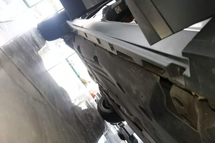 Used Jaguar E-PACE 2024 All-New R-DYNAMIC S Sport Edition Right Side Sill