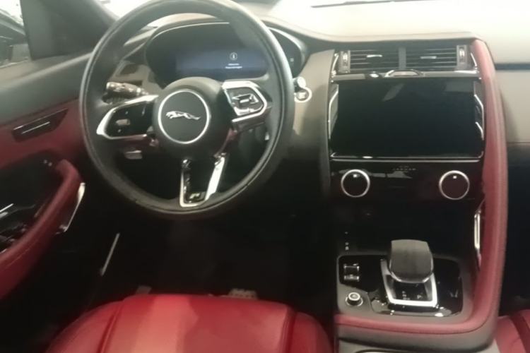 Used Jaguar E-PACE 2024 All-New R-DYNAMIC S Sport Edition Steering Wheel
