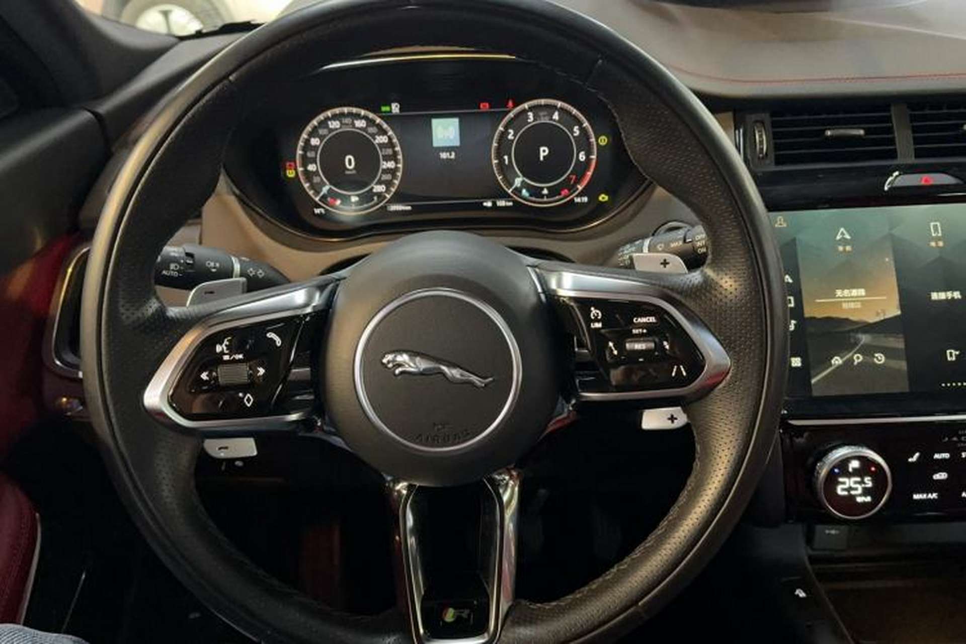 Used Jaguar E-PACE 2024 All-New R-DYNAMIC S Sport Edition Steering Wheel